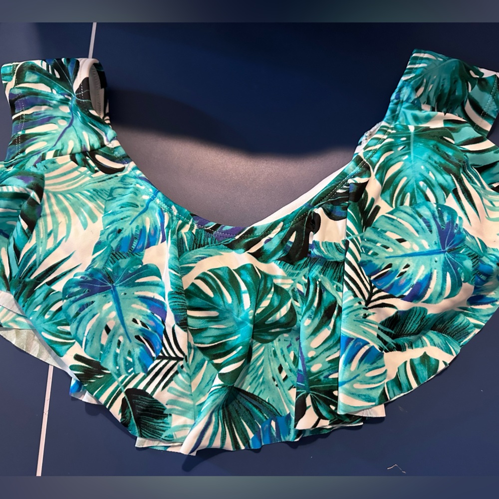 Swim top